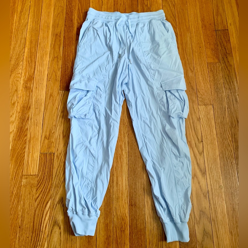 Lululemon Dance Studio Relaxed-Fit Mid-Rise Cargo Jogger | Size Small - Picture 2 of 6